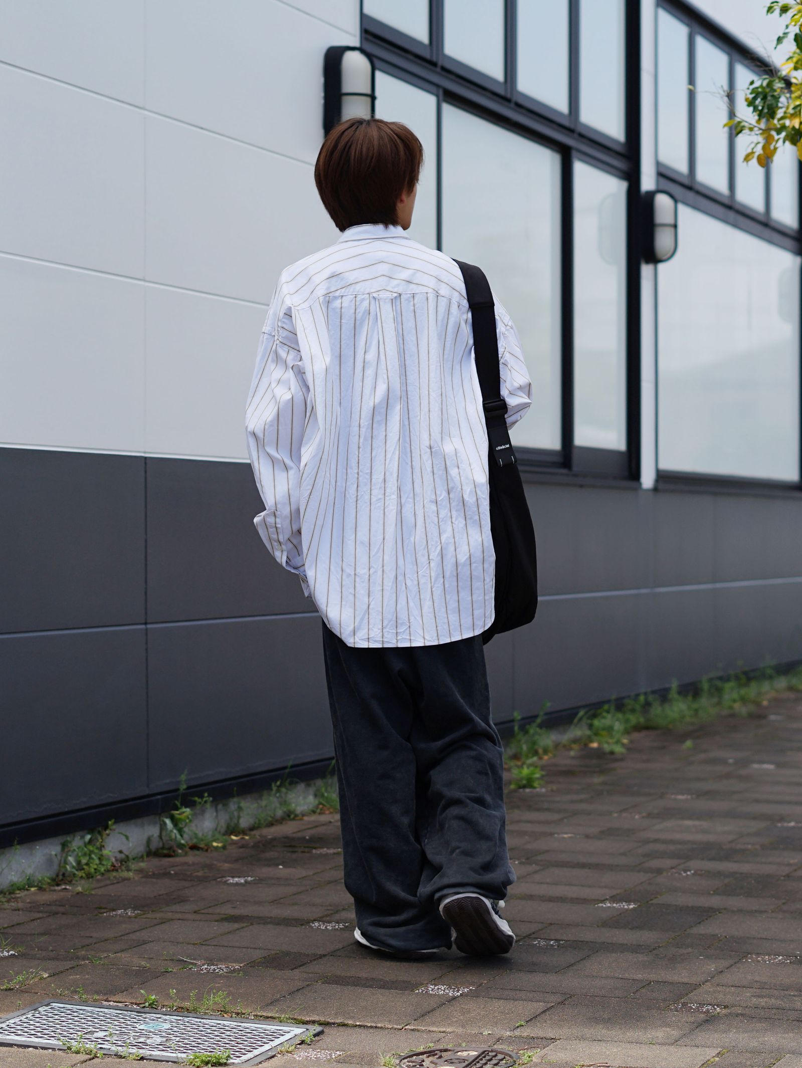 ミニマルにまとめる春の着こなし | MAISON MIHARA YASUHIRO