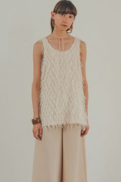 W FACE CROSS FRINGE TOPS - WHITE