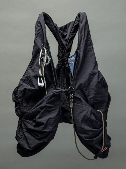 côte&ciel 注目のハイブリットトートバッグ"PO"は「持ち歩くものではなく、着る鞄」