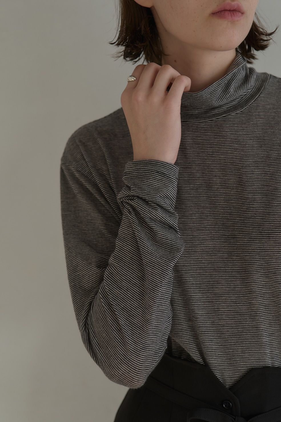 Ca/Si TURTLE CUT TOPS － カシミヤシルクカットソー