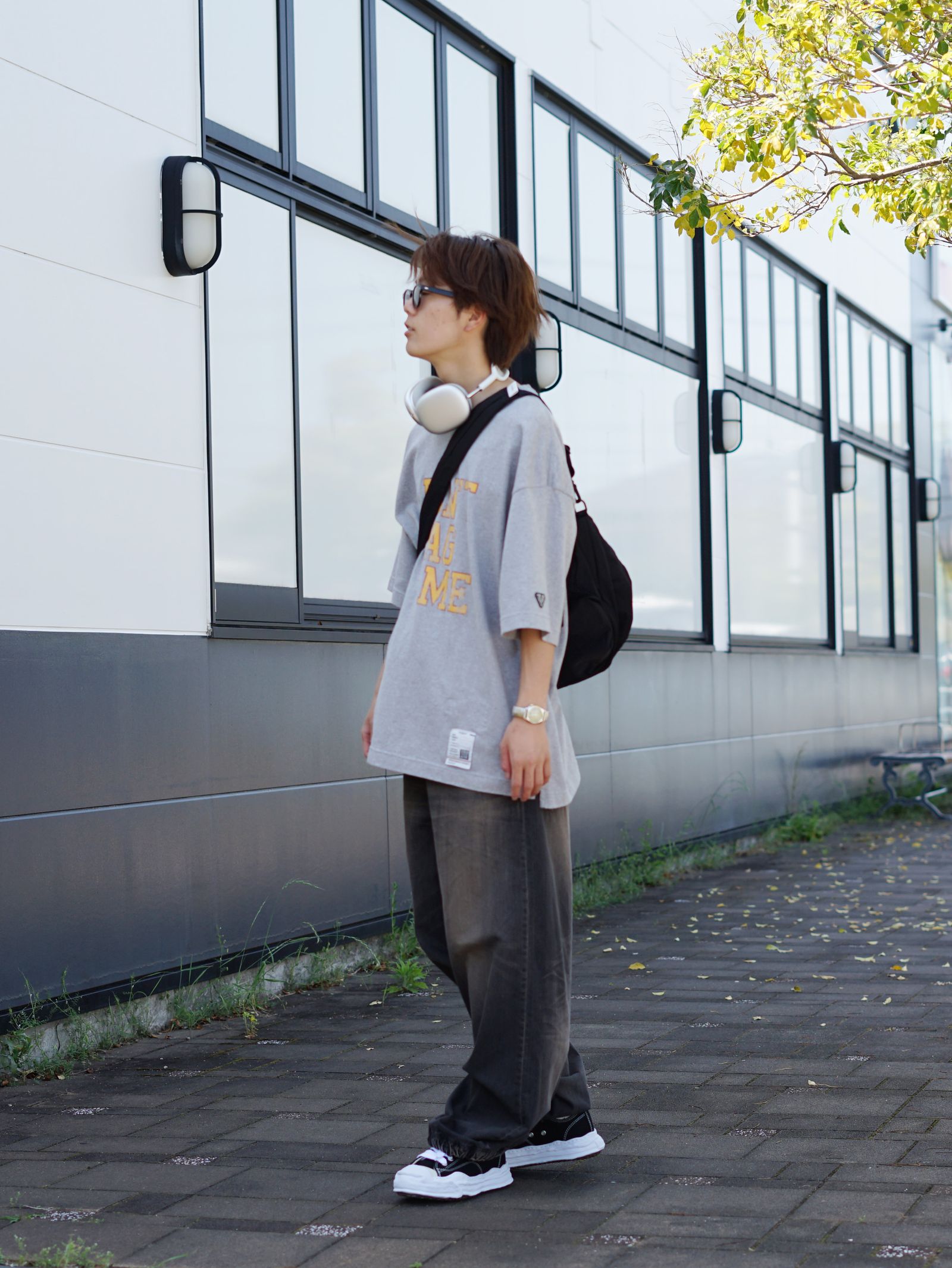 グレーでまとめるMMYのスプリングスタイル