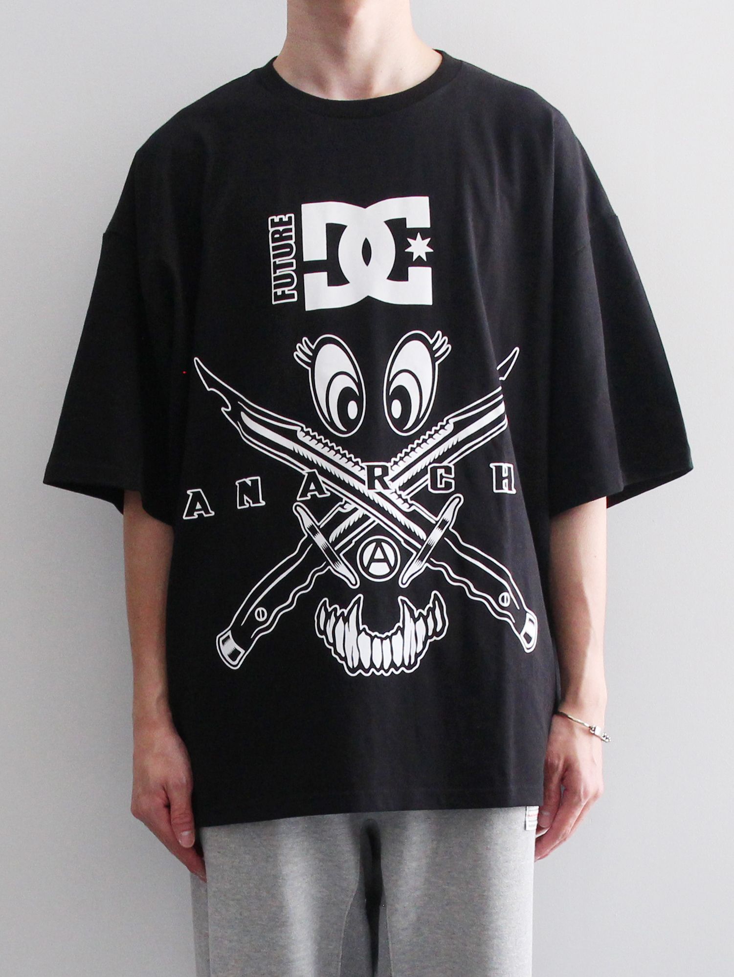 KIDILL - SHORT SLEEVE WIDE TEE COLLAB WITH DC SHOES ANARCHY 