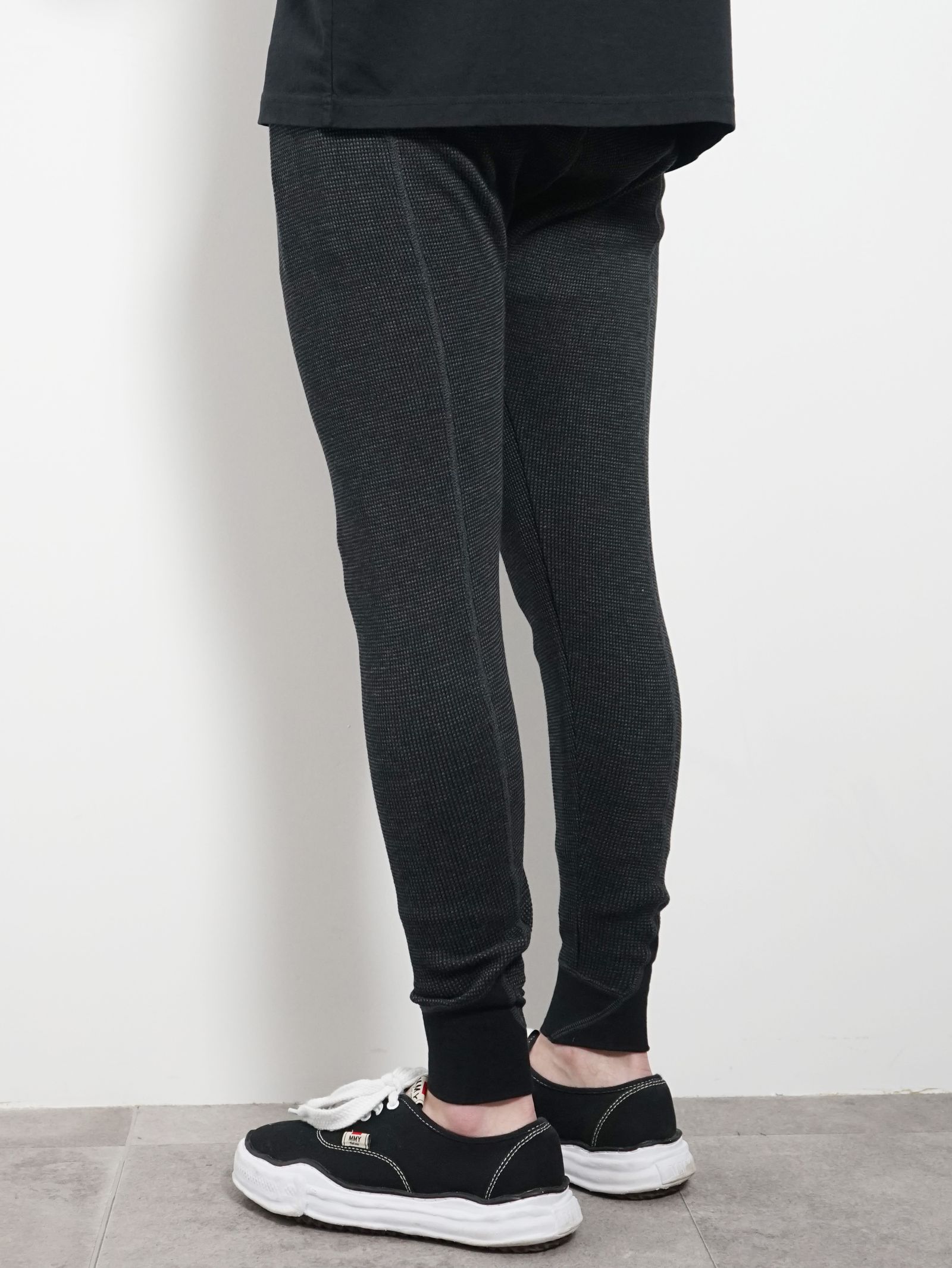 【25SS】 ワッフル レギンス - BLACK