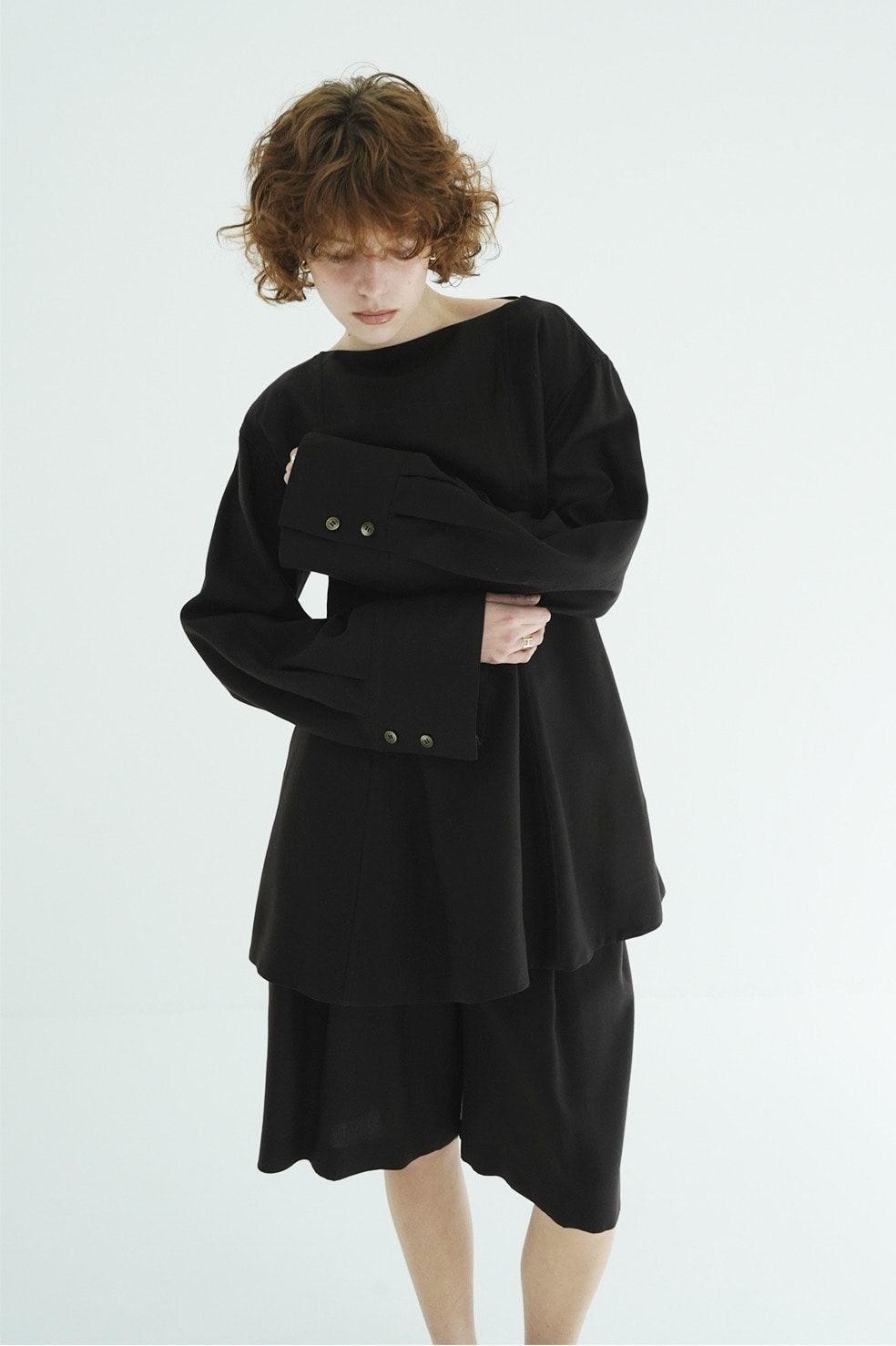 テンセルミニフレアワンピース - TENCEL MINI FLARE ONEPIECE (BROWN)