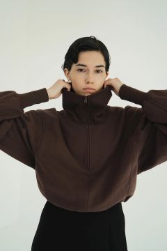 ハーフジップショートトップス｜ HALF ZIP SHORT TOPS (BROWN)