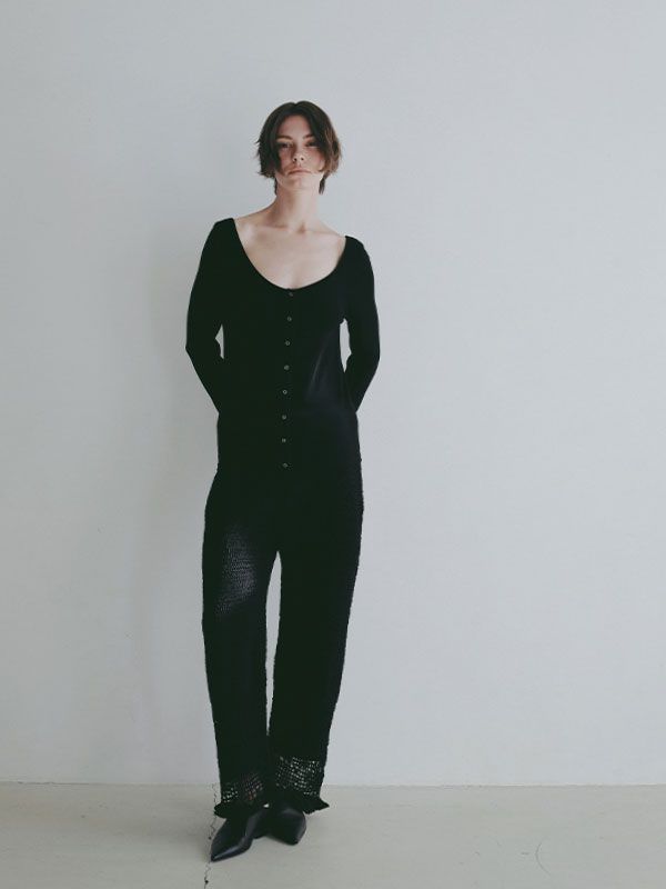 バトーネックカットプルオーバー- BLACK