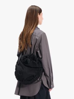 Uva Carbon Black | ドローストリングショルダーバッグ