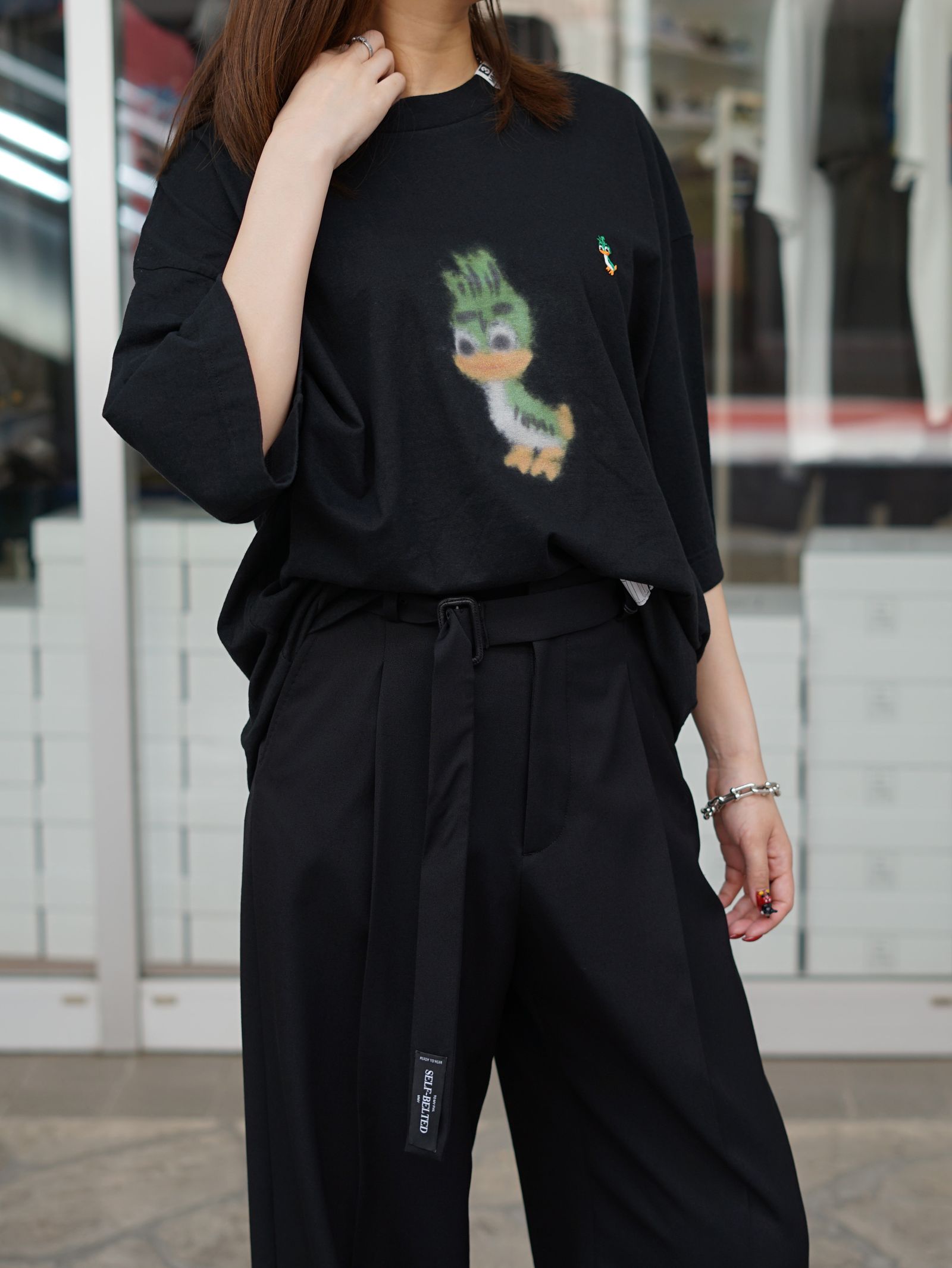メンズTシャツを、女性らしく着こなすMIHARAスタイル
