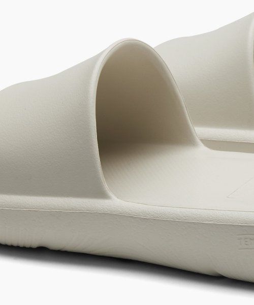 Slide Zerovity OG - リカバリーシャワーサンダル-  Cream