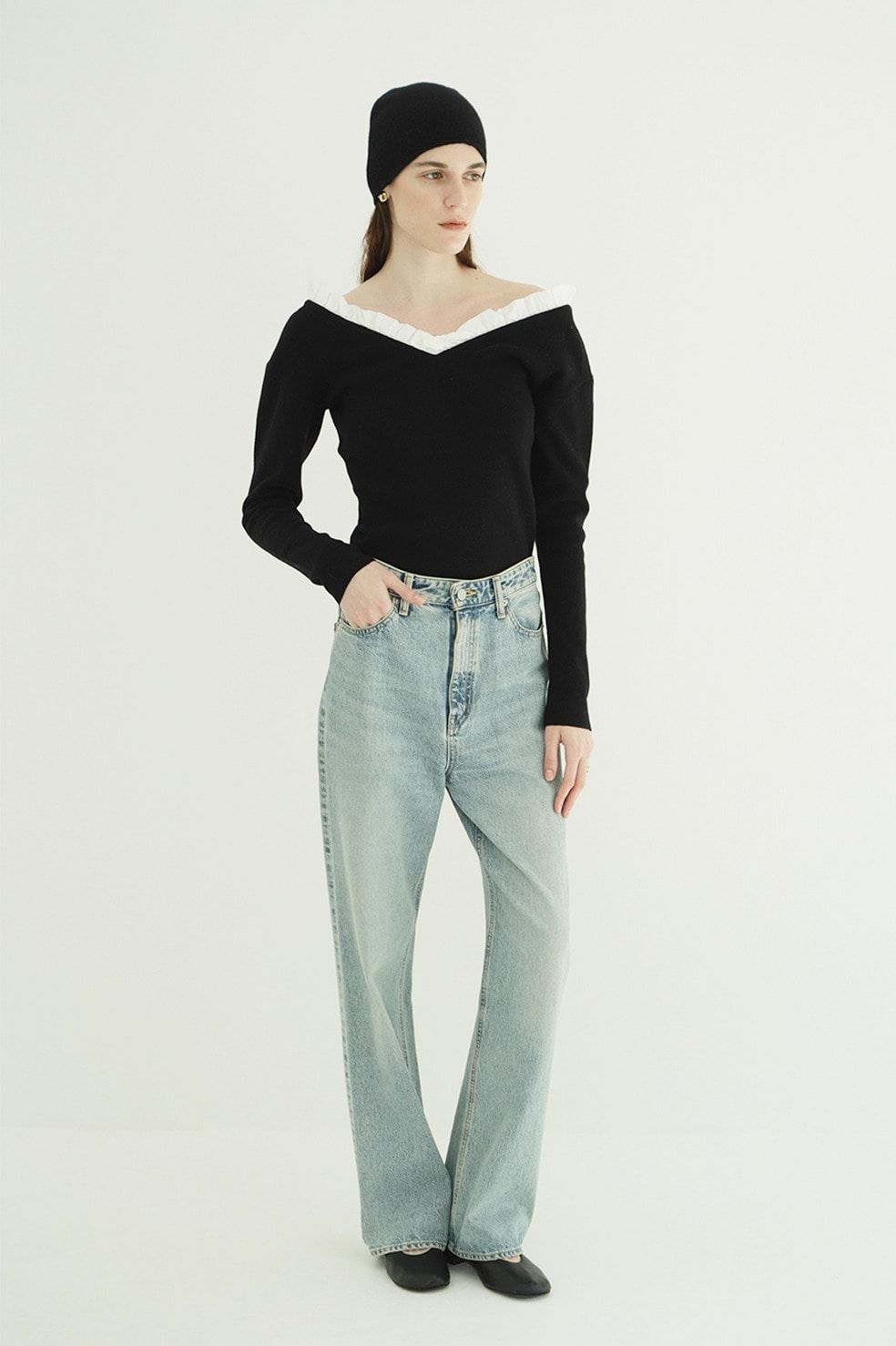 ツーウェイ フリルニットトップス - 2WAY FRILL V NECK KNIT TOPS (BLACK)