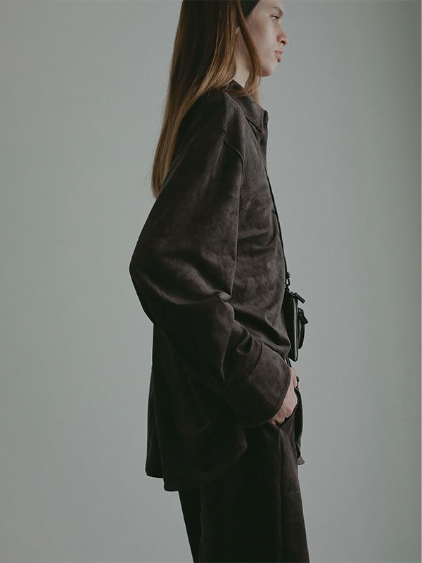 フェイクスウェードオーバーサイズシャツ (DARK BROWN)