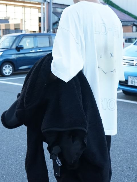 インパクト抜群!!ミハラヤスヒロの "HUGEブルゾン”コーデ