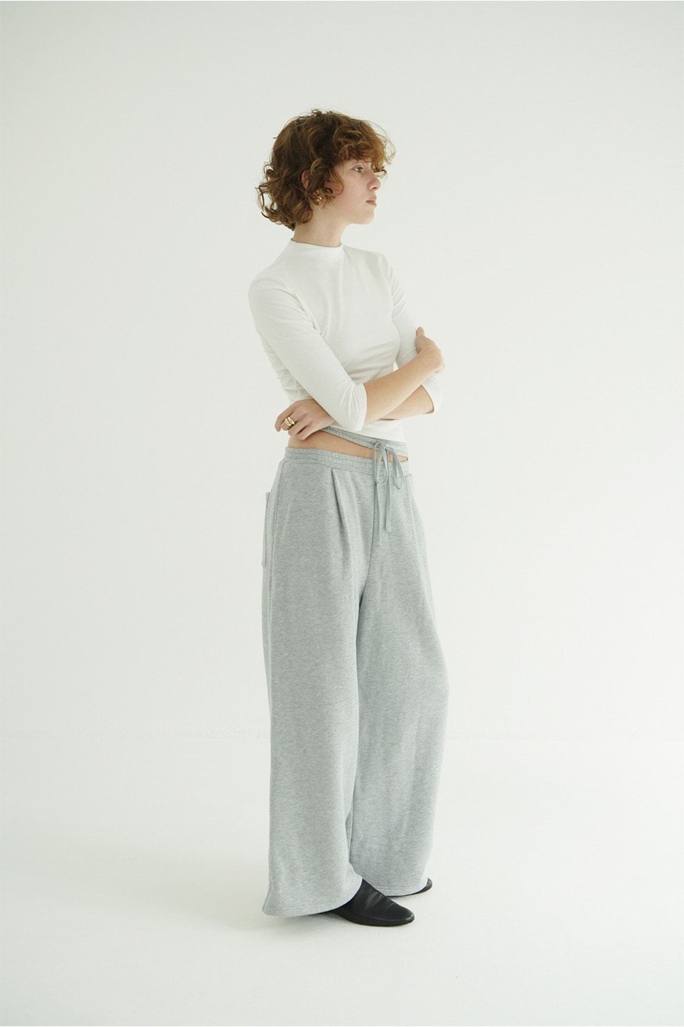 スラッシュ ウエスト スウェットパンツ - SLASH WAIST SWEAT PANTS (GREY)