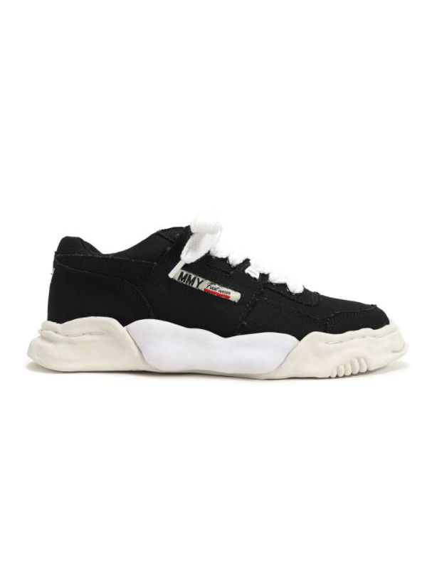 "PARKER" OG Sole Canvas Low-top Sneaker - BLACK - 08FW704
