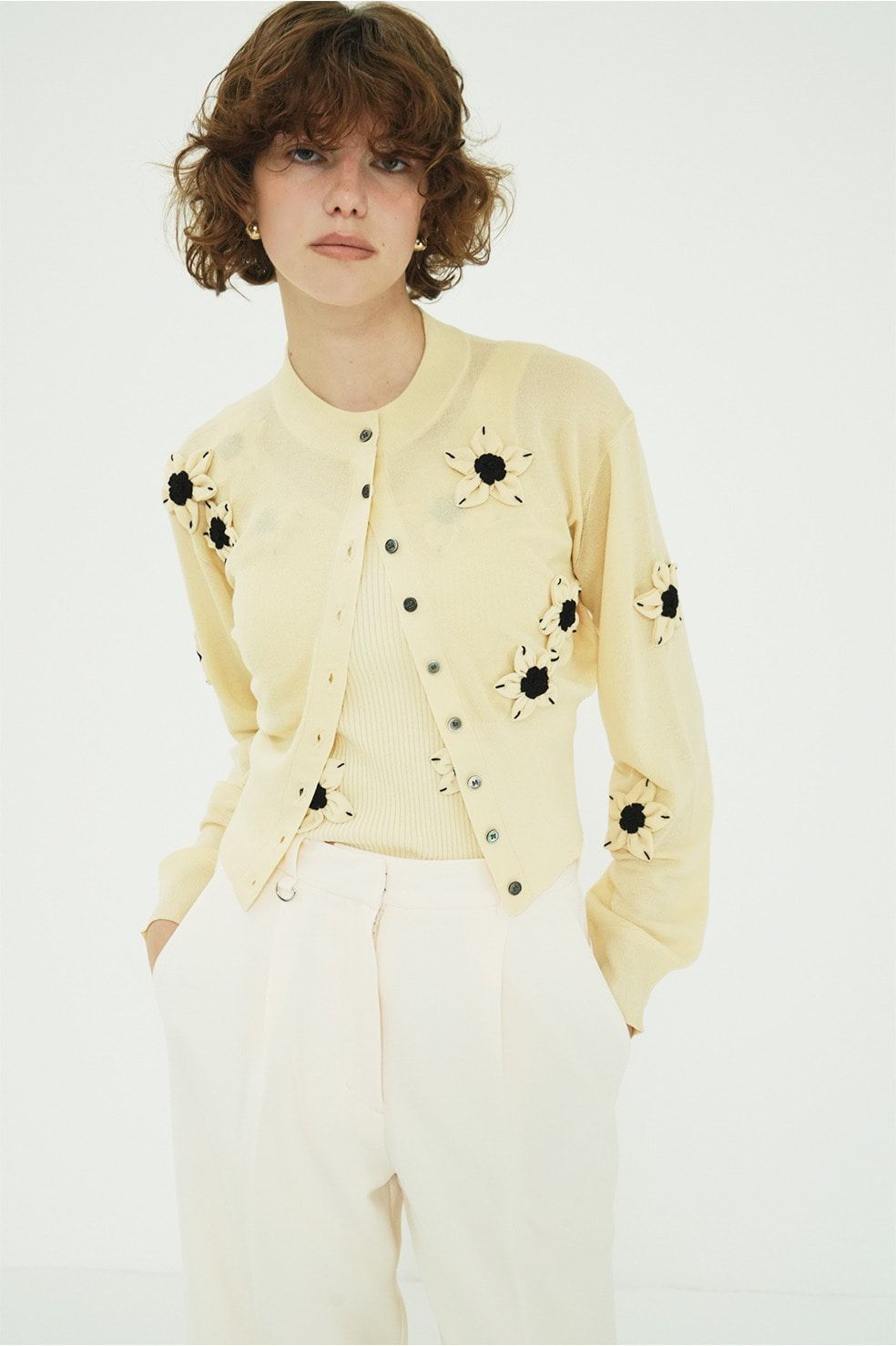 ニットカーディガン - FLOWER MOTIF KNIT CARDIGAN (YELLOW)