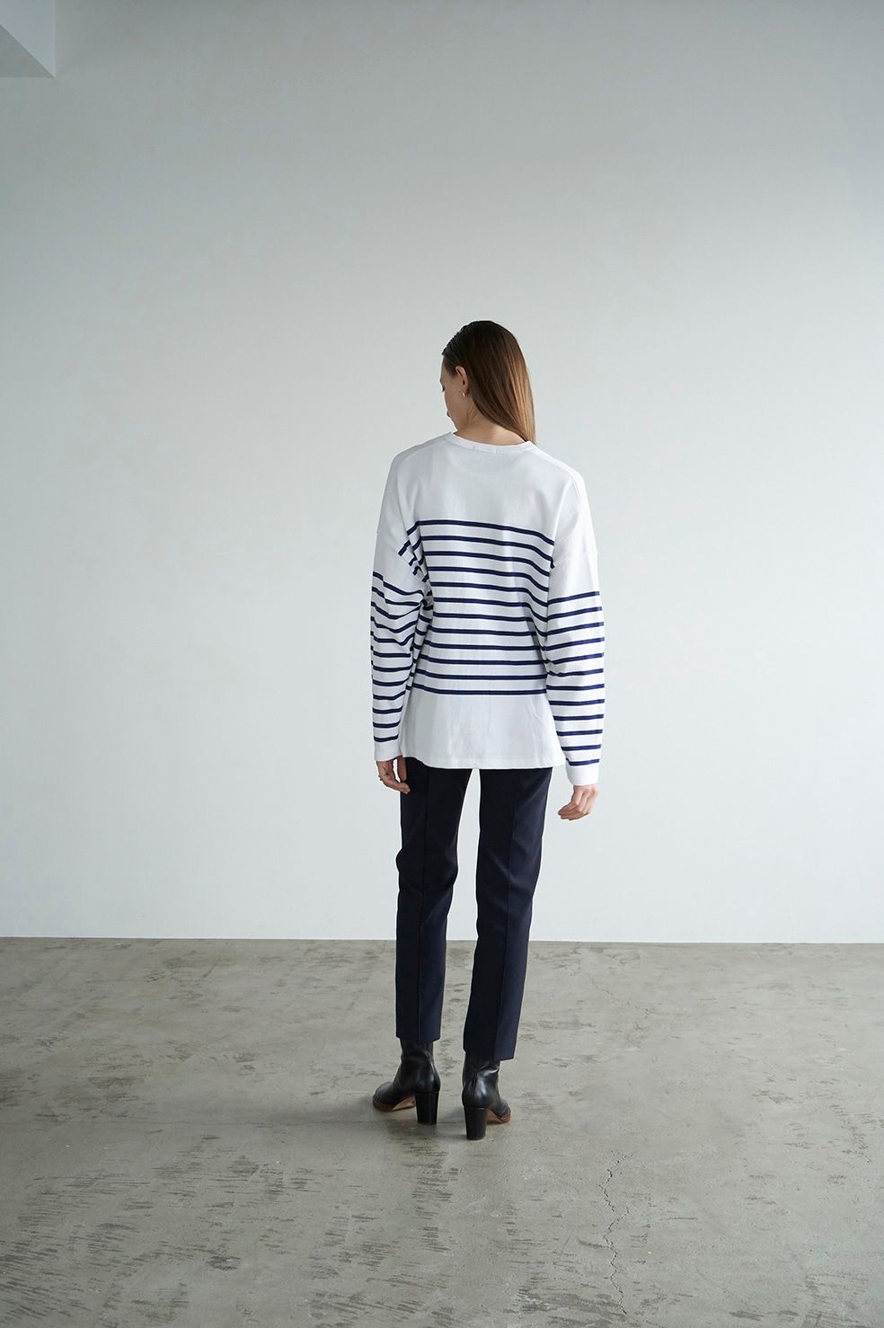 CLANE - WIDE HENRY NECK BORDER TOPS - WHITE | ADDICT WEB SHOP