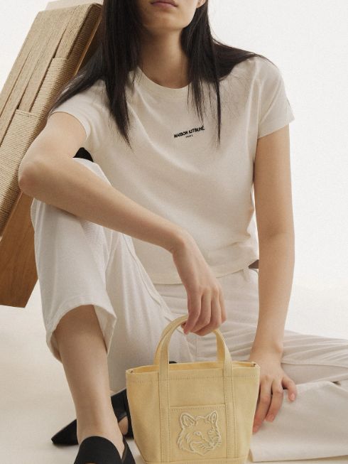 【レディース】  PARIS ロゴ ベイビー Tシャツ (noble beige)