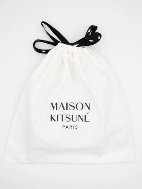 TWICEナヨンさん着用】MAISON KITSUNÉのダブルフォックスTシャツ TWICEナヨンさん着用】MAISON KITSUNÉのダブルフォックスTシャツ