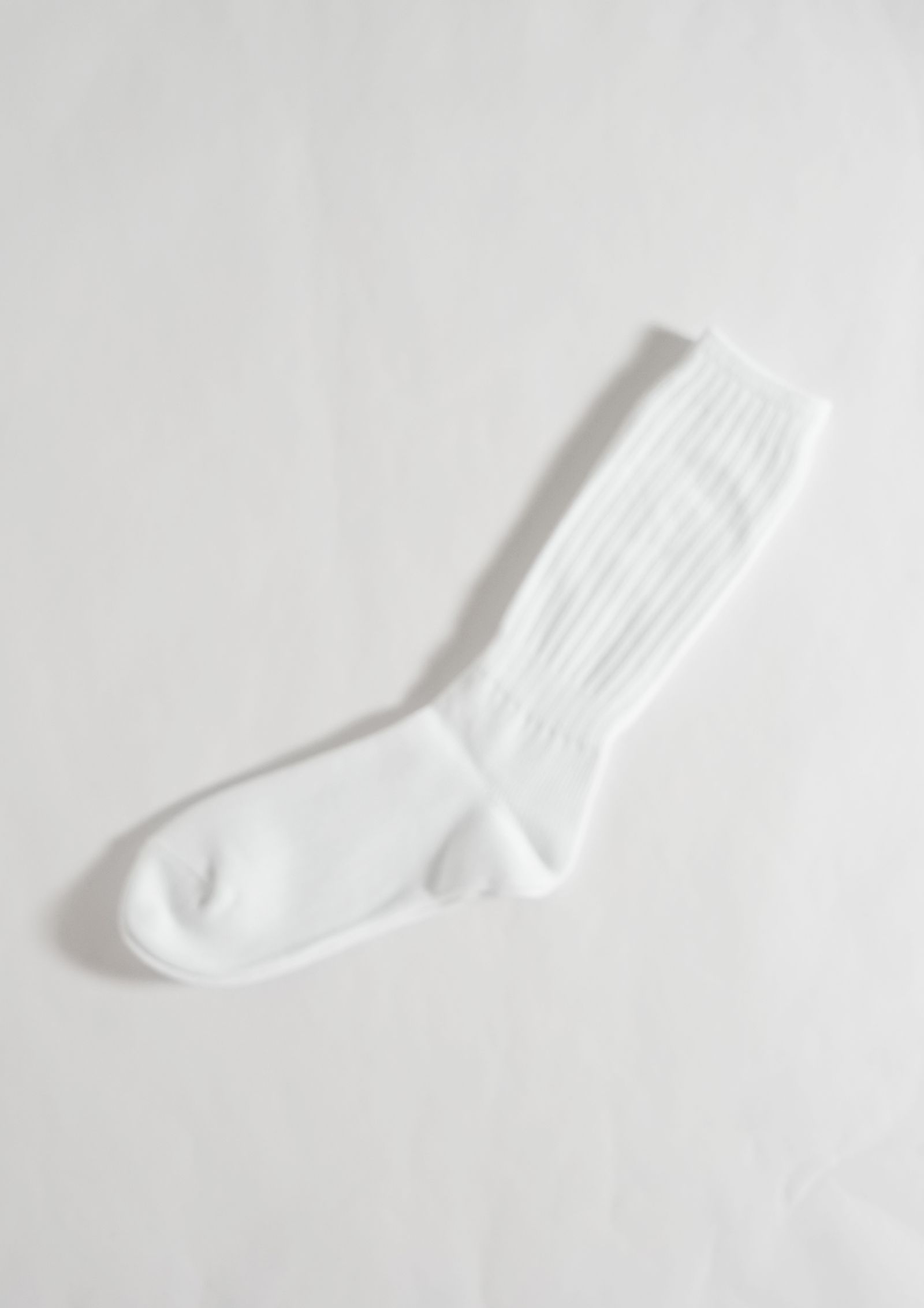 ロング ルーズ ソックス / 靴下 - LOOSE LONG SOCKS WHITE