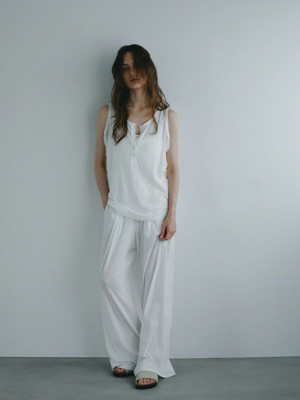 ヘンリーネックエアリータンクトップ  WHITE