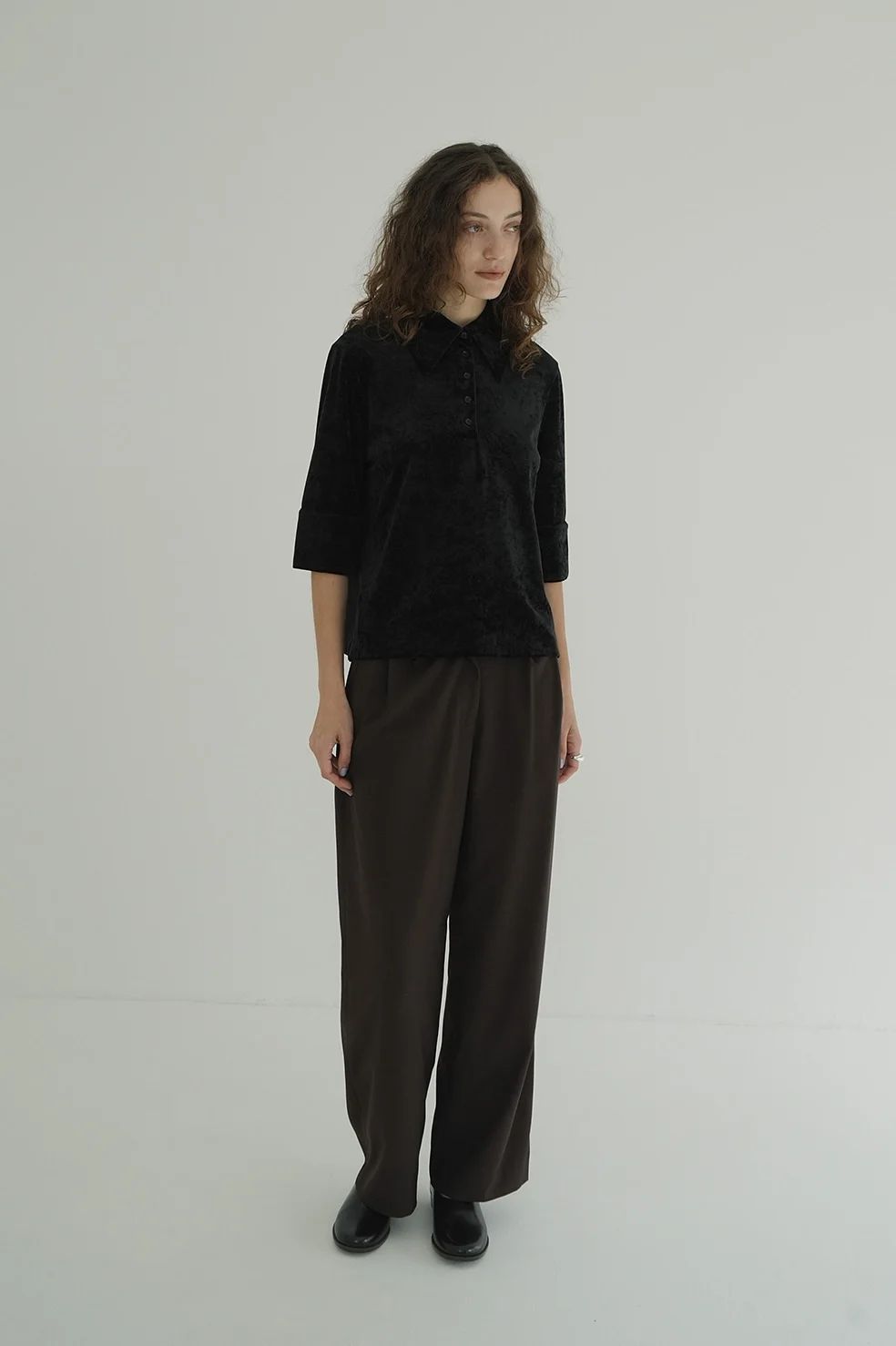 ベロア ポロトップス - CRUSHED VELOUR POLO TOPS BLACK