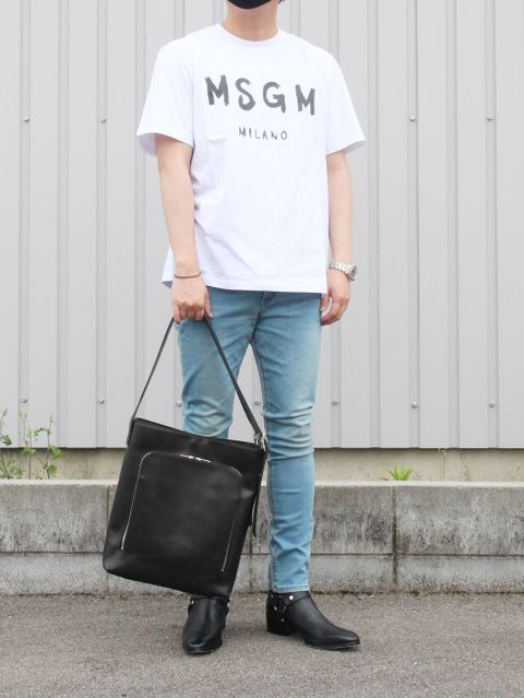 プリントTシャツ×デニム 夏の定番スタイルはMSGMできまり