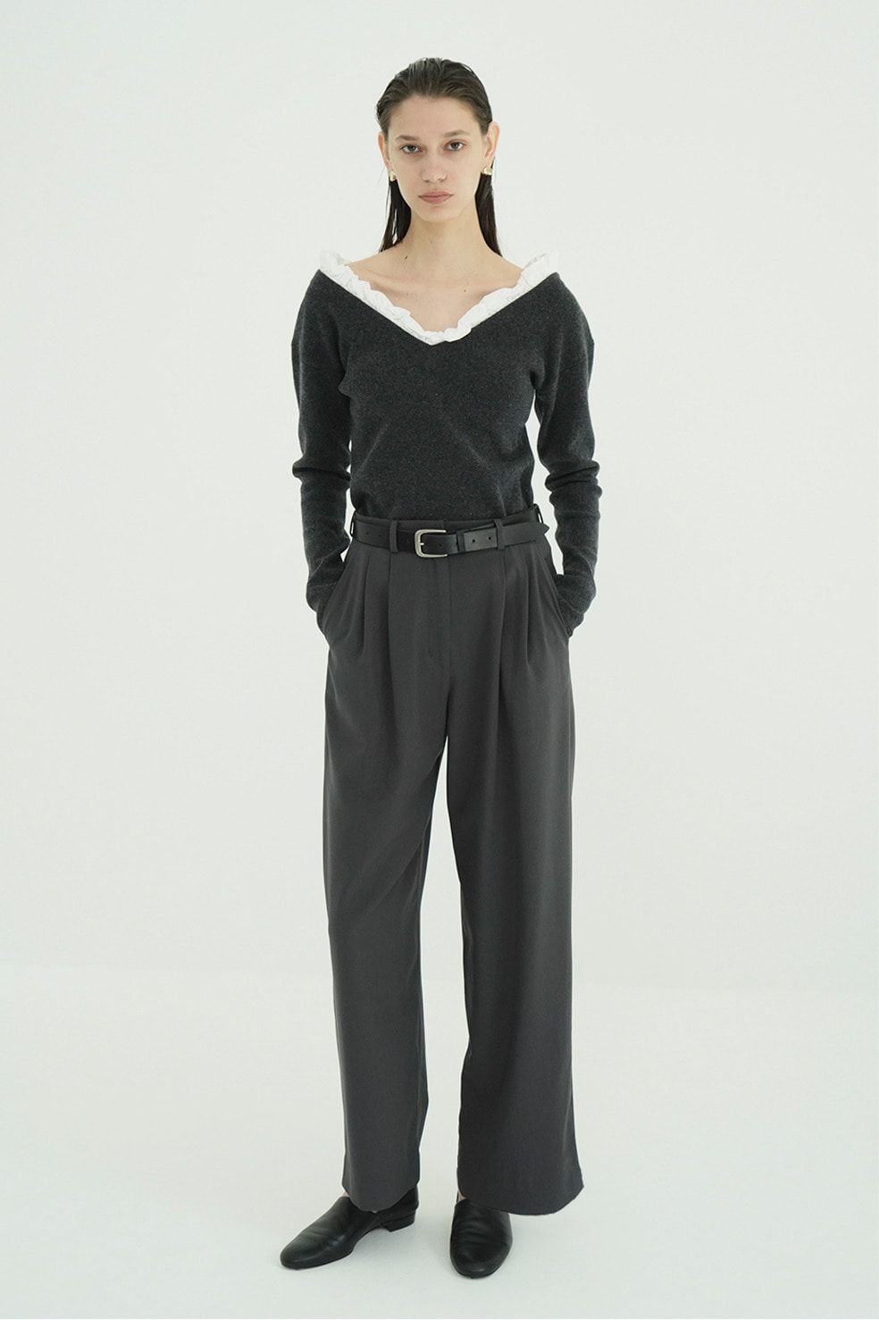 ツーウェイ フリルニットトップス - 2WAY FRILL V NECK KNIT TOPS (GREY)