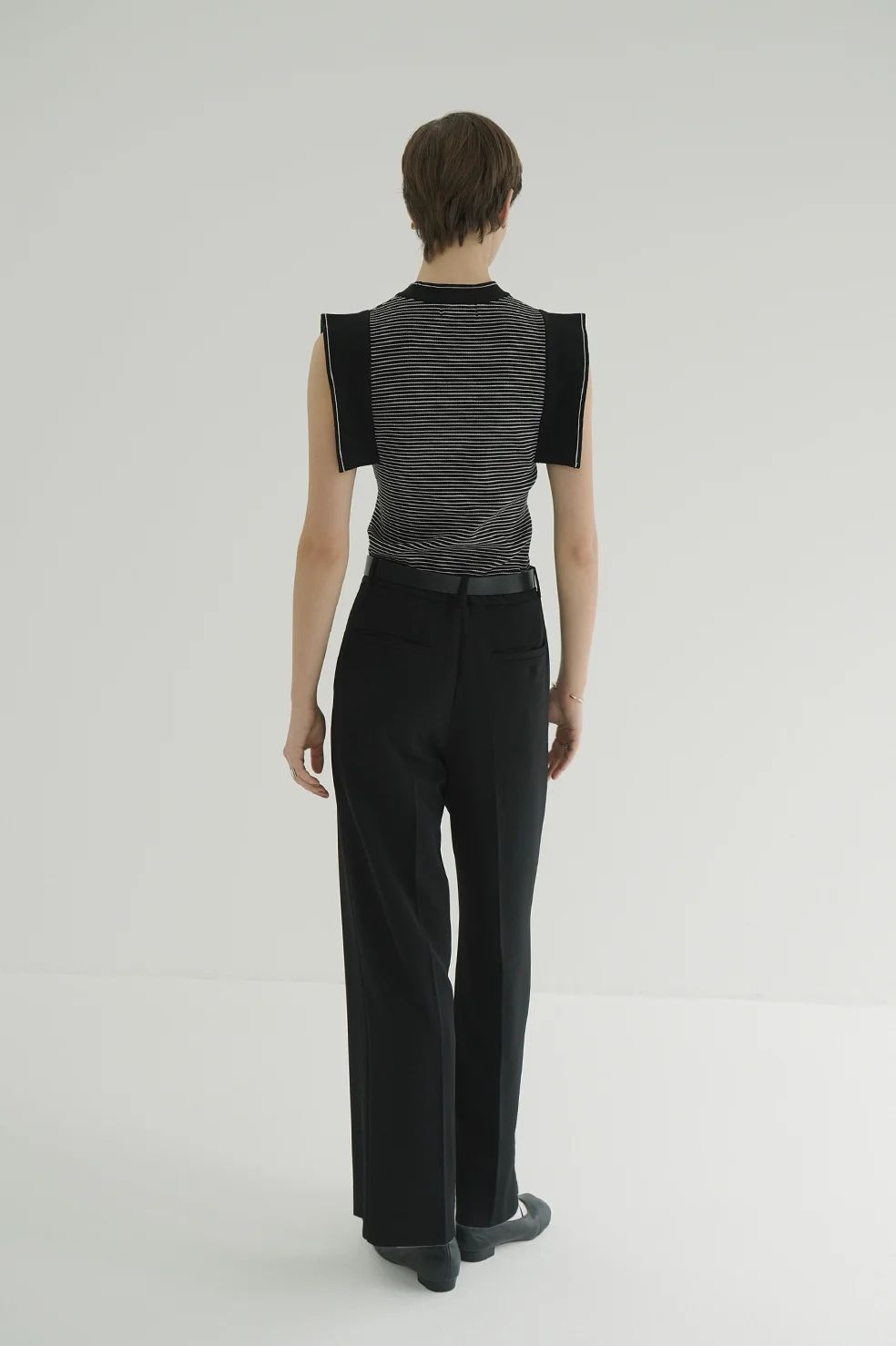 スクエアスリーブニットトップス | SQUARE SLEEVE KNIT TOPS - BORDER