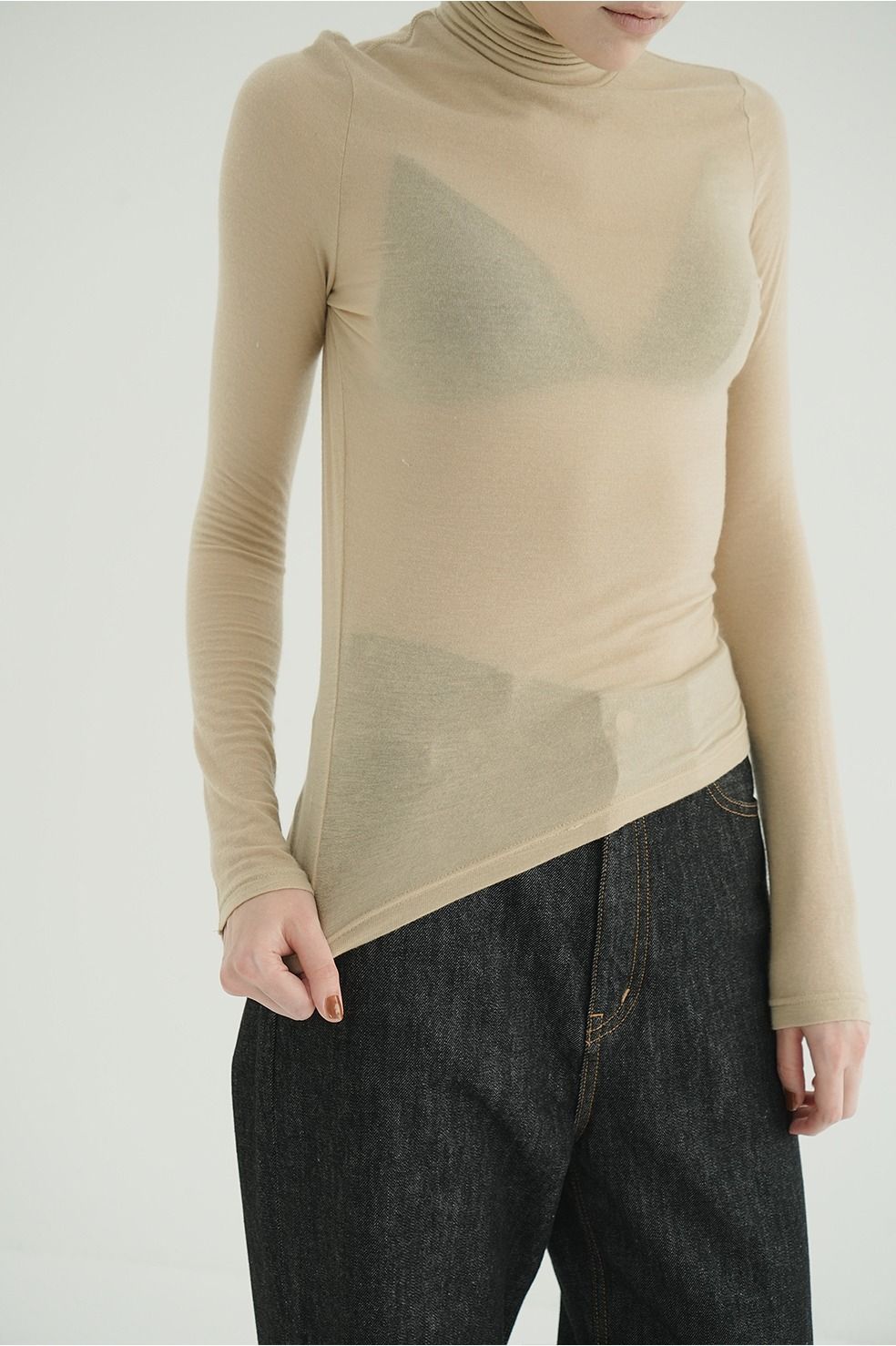 カシミヤ混タートルネックカットソー | COMFORTABLE TURTLE TOPS (BEIGE)