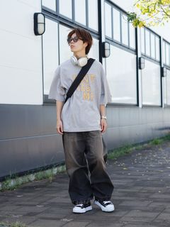 グレーでまとめるMMYのスプリングスタイル