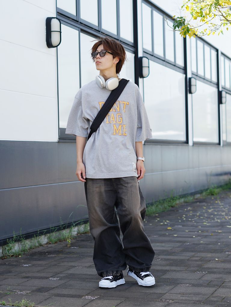 グレーでまとめるMMYのスプリングスタイル