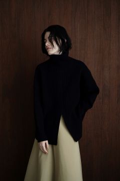 ダブルフェイス センター スリット リブ ニット - DOUBLE FACE CENTER SLIT RIB KNIT TOPS BLACK