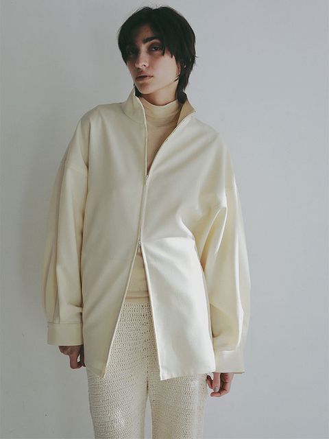 ハイネックドルマンスリーブシャツブルゾン (IVORY）