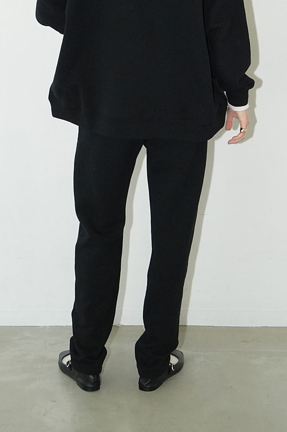 コクーンシルエットスウェットパンツ - C SWEAT COCOON PANTS -BLACK
