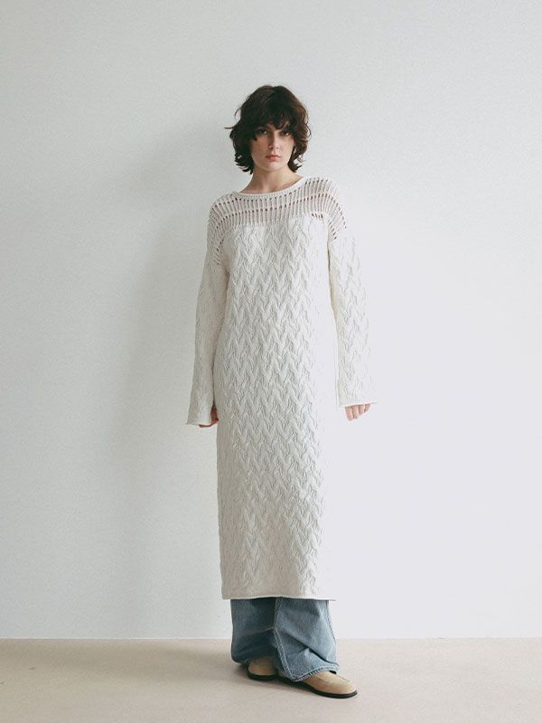 コードヤーンケーブルニットワンピース (WHITE)