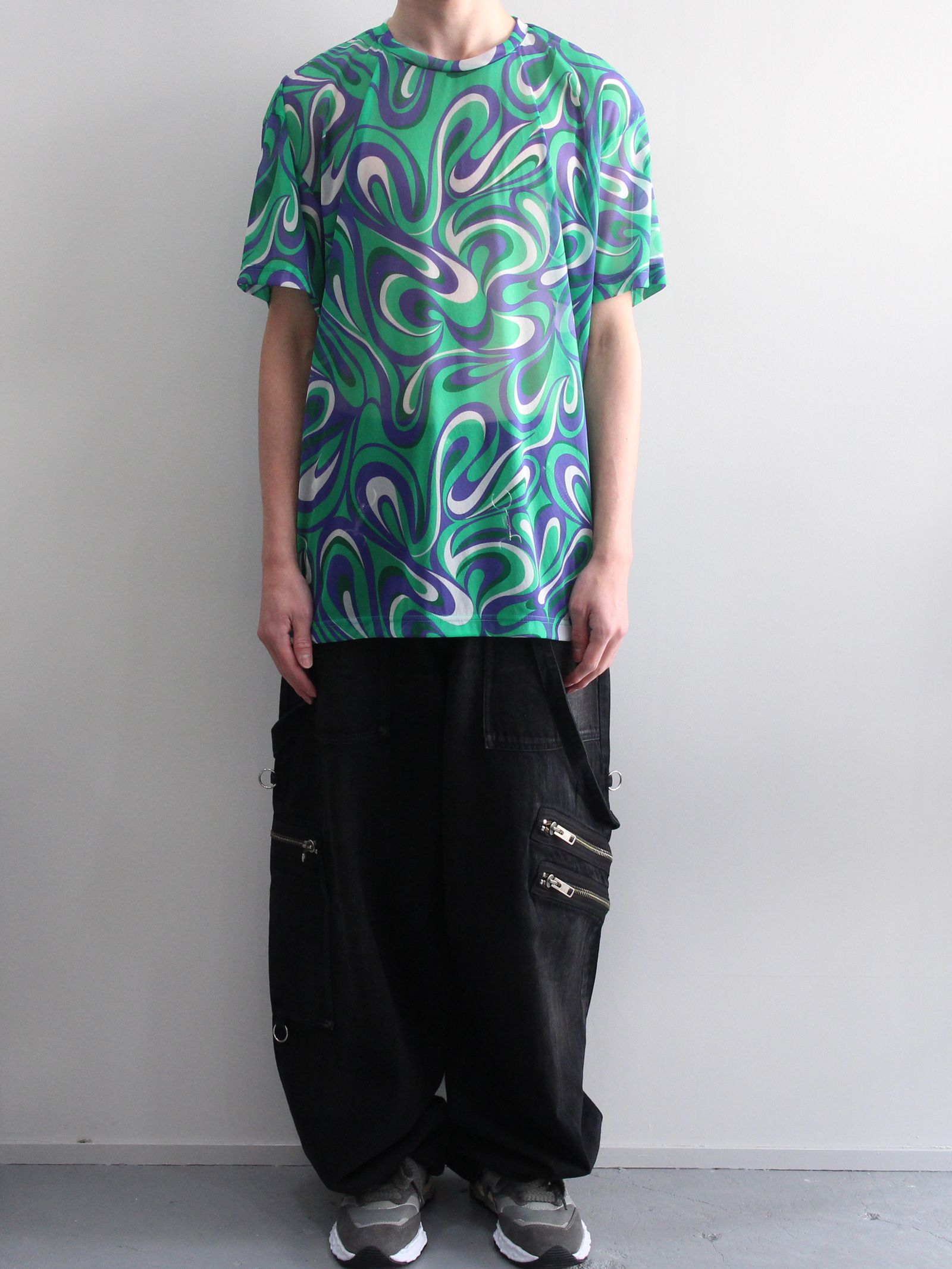 総柄プリントTシャツ  - SHORT SLEEVE POLY TEE - TEXTILE DESIGN BY TOM TOSSEYN