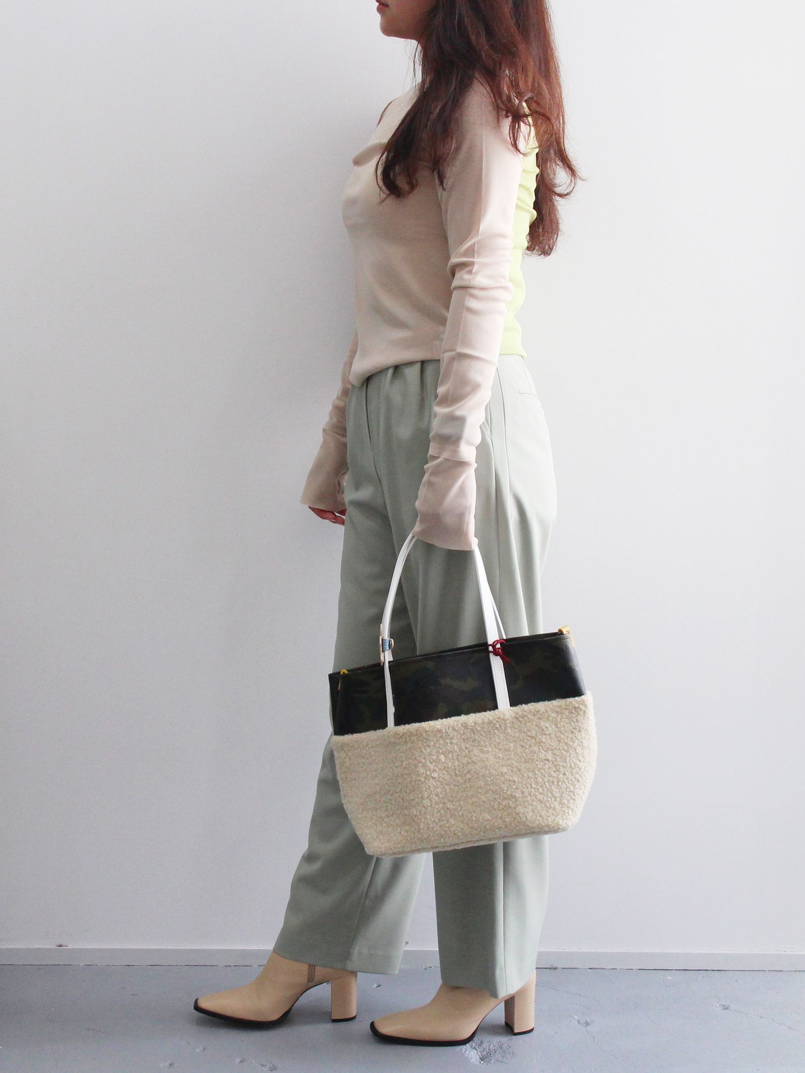 ロングシーズン使える HeRIN.CYE 新作カットソーコーデ