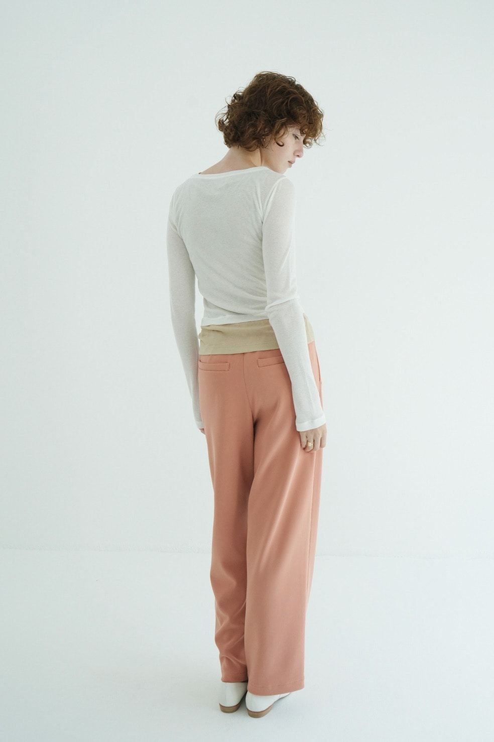 タンクトップ+カーディガン - CURVED NECK LAYERED SET TOPS （WHITE）