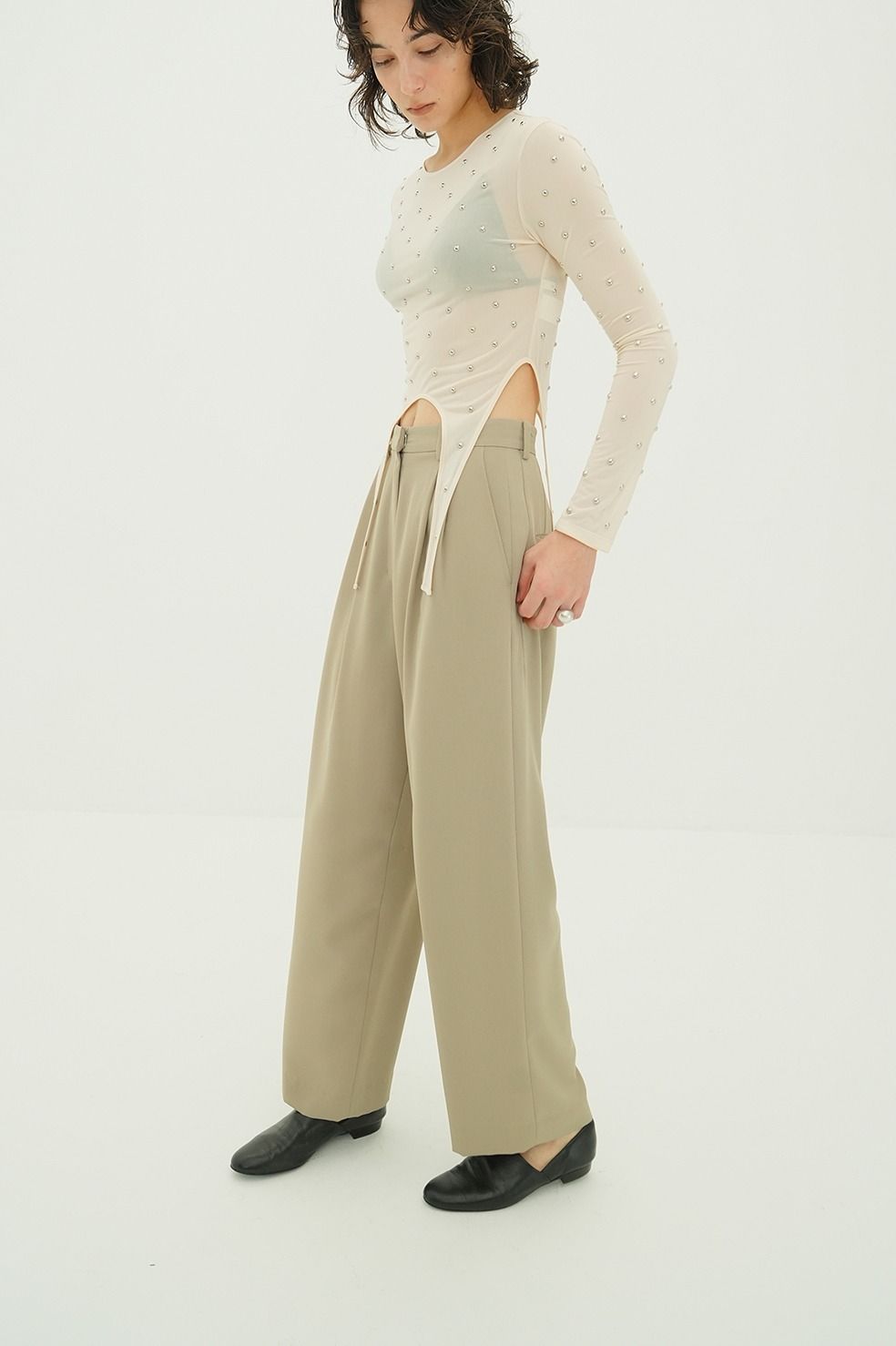 【26SS】 ベーシックタックパンツ -  BASIC TUCK PANTS (BEIGE)