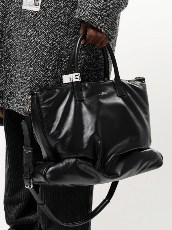 レザートート バッグ- PUCKER TOTE BAG (BLACK)