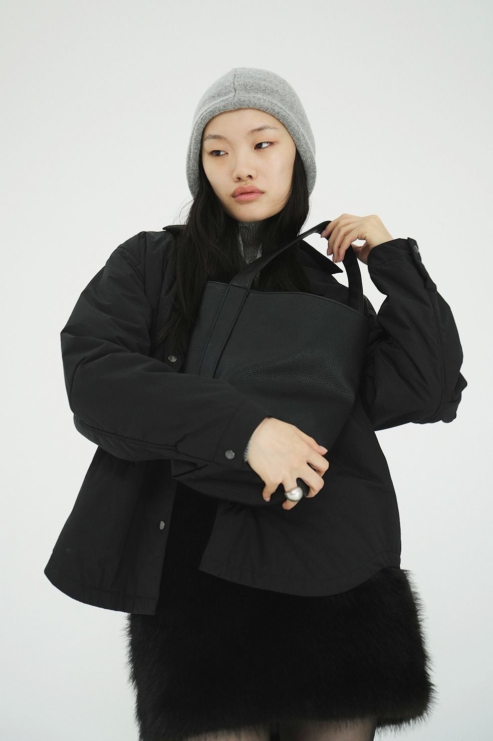 フェイクレザートートバッグ | FAKE LEATHER MEDIUM TOTE BAG