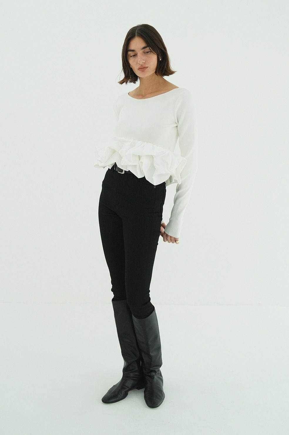 バルーンニットトップス - W BALLOON SHORT KNIT TOPS (WHITE)