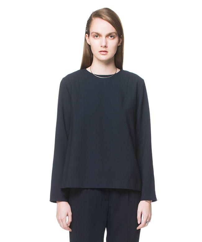 バックプリーツレイヤードトップス NAVY