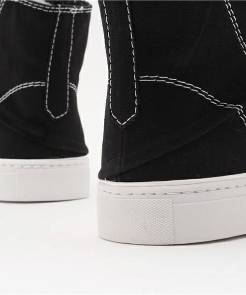 《残り一点》ツイストスニーカー - Twisted sneaker