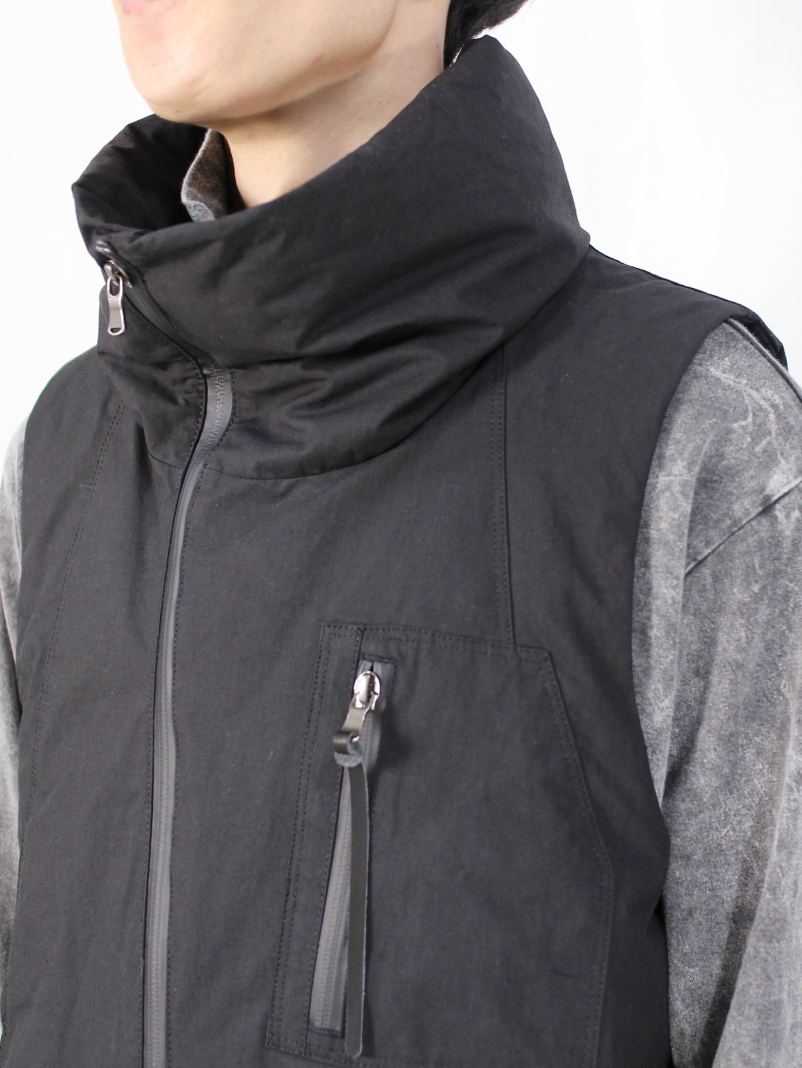 ハイネックダウンベスト - High Neck Down Vest