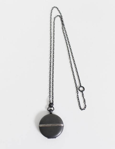 ロケットネックレス - Locket Necklace
