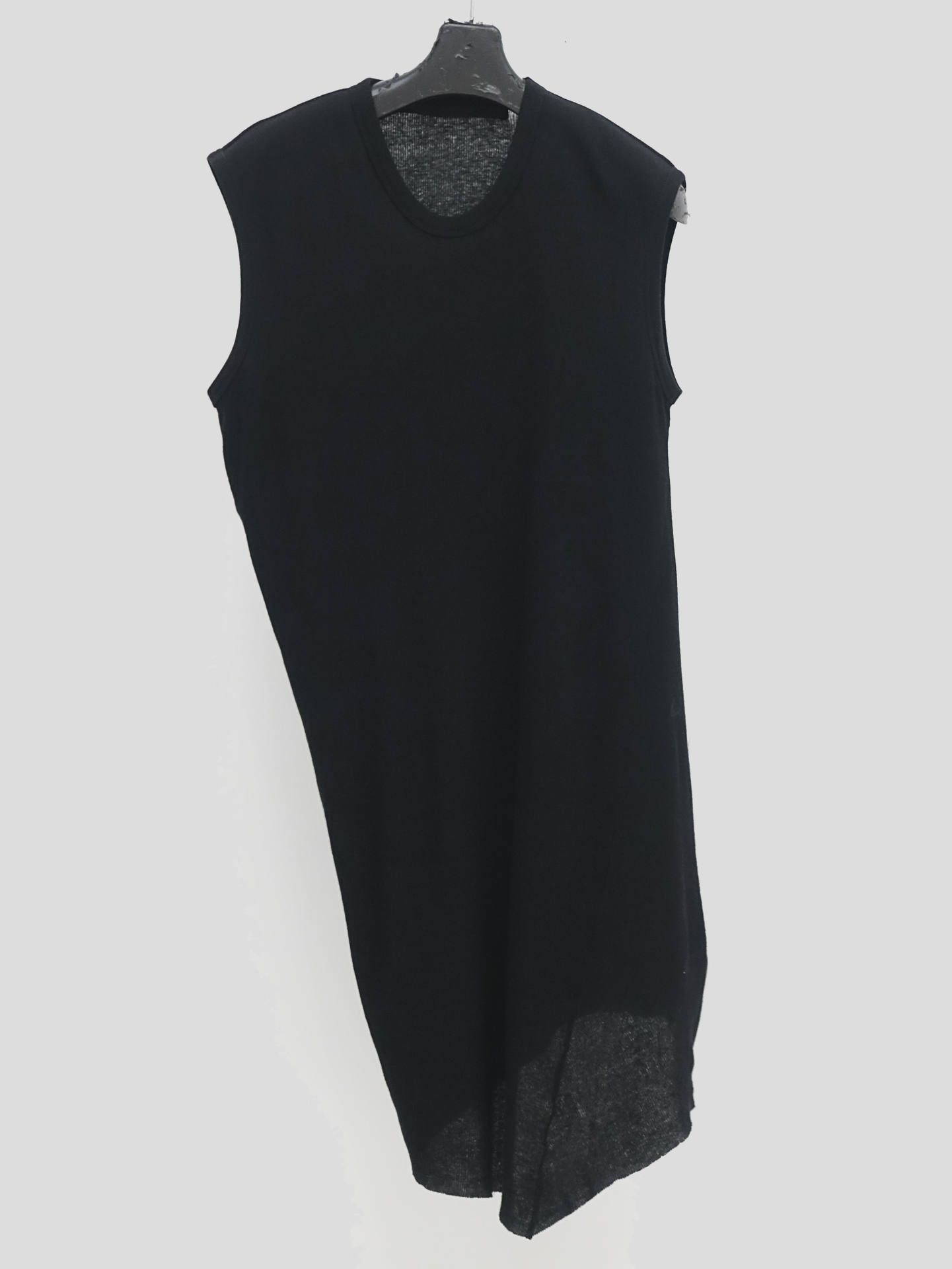 シャーリングノースリーブカットソー - SHIRRING NO SLEEVE TOP