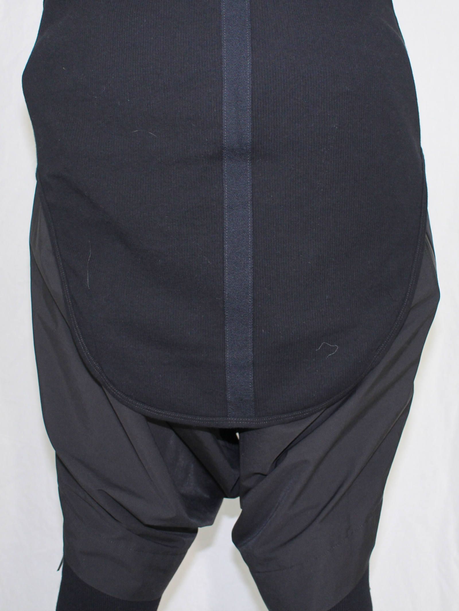 ラウンドティーシャツ - WEBBING ROUND T-SHIRT