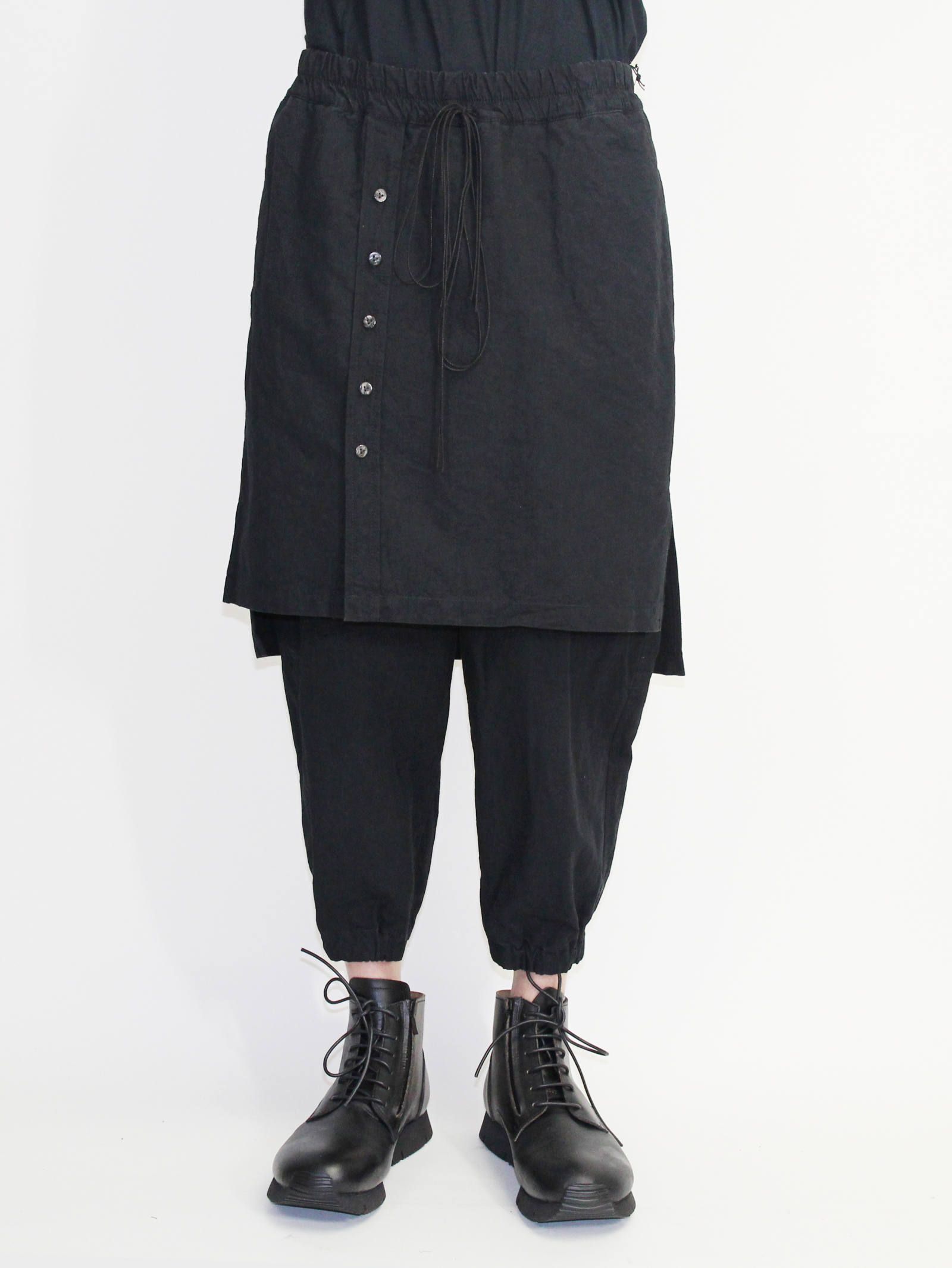 高密度ウェザースカートパンツ - BLACK