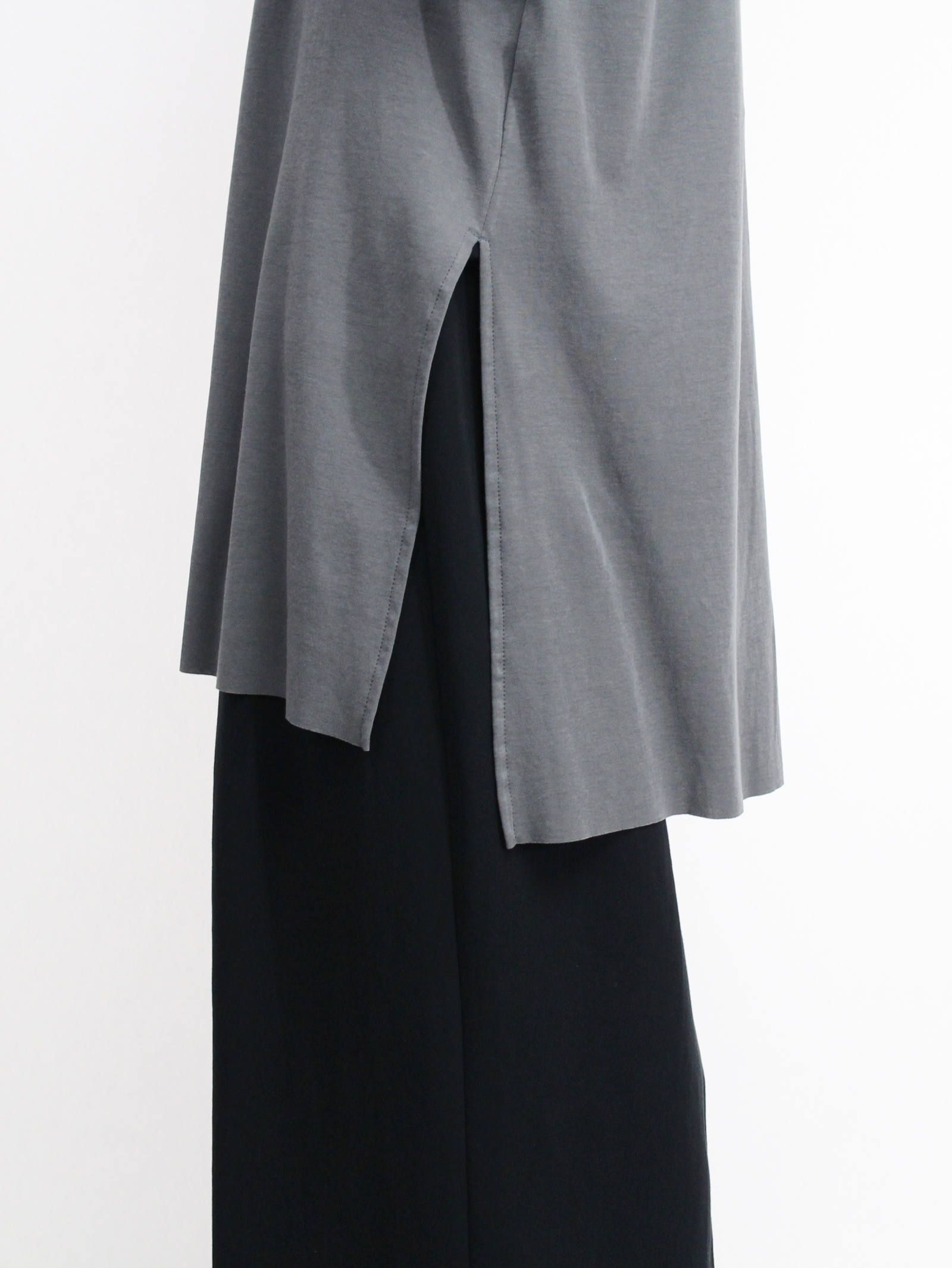 《残り一点》スムース レイヤード七分袖カットソー - GREY